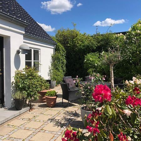 Helts B&B - Helts Guesthouse Herning Exterior photo