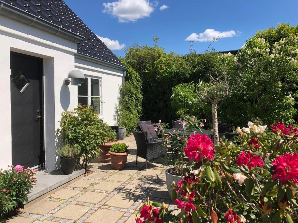 Helts B&B - Helts Guesthouse Herning Exterior photo
